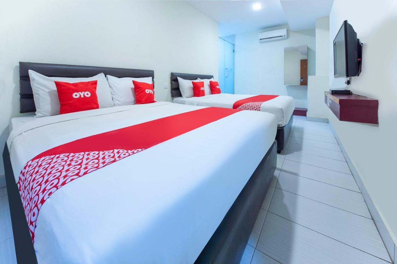 Super Oyo 90385 H3 Hotel Yong Peng Bagian luar foto